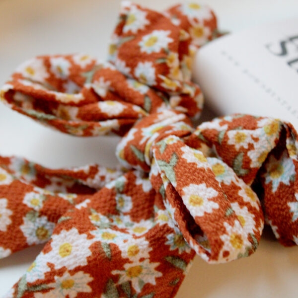 Long Bow Scrunchie Curry Flowers - Image 2