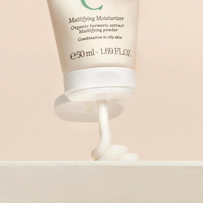 Mattifying Moisturiser - Image 4