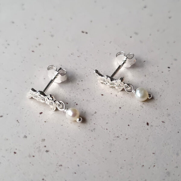 Pretty Pearl One Oyraringar Silvur