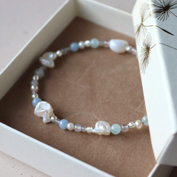 Sky Blue Pearl Armband Silvur - Image 3