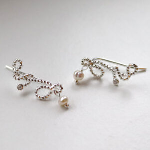 Swirl Love Up the Ear Oyraringar Silvur