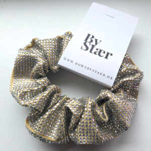 By Stær Tindra Scrunchie