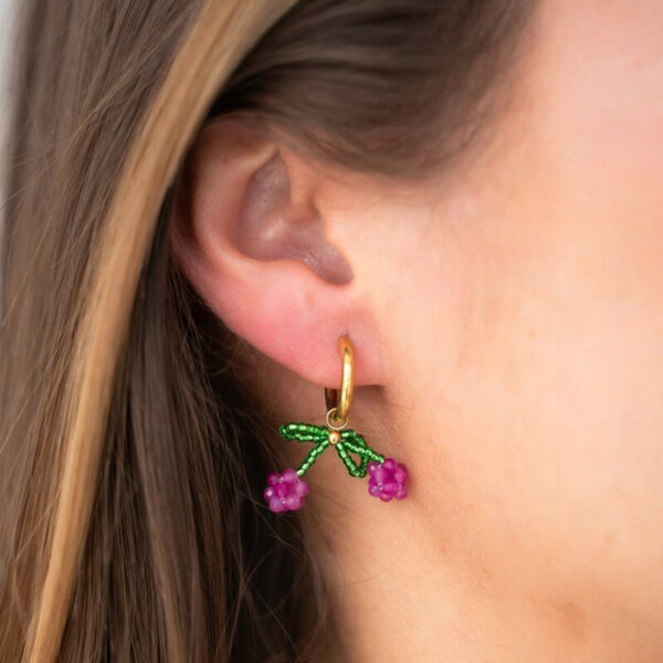 Pink Cherry Hoops Oyraringar - Image 2