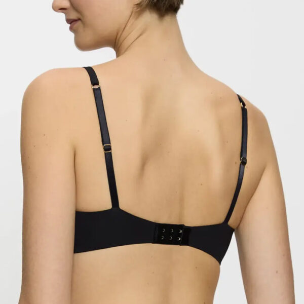 Triumph Body Make-Up Essentials BH - Image 2
