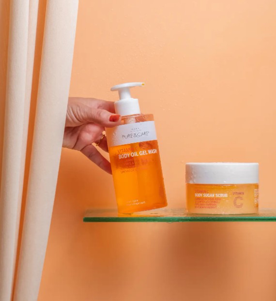 Vitamin C Body Oil Gel Wash 300 ml - Image 4